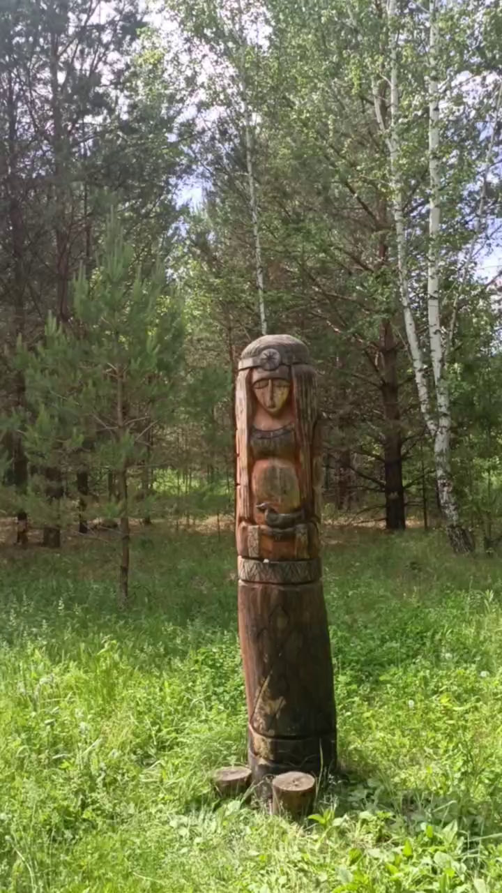 Поляна Берегини в Окунево